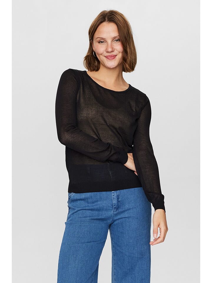 Пуловер NÜMPH, черный
Пуловер NÜMPH, черный