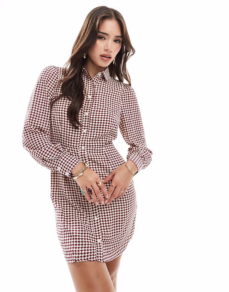 Гламурное мини-платье-рубашка в геометрическую клетку бордового цвета Glamorous
Гламурное мини-платье-рубашка в геометрическую клетку бордового цвета Glamorous