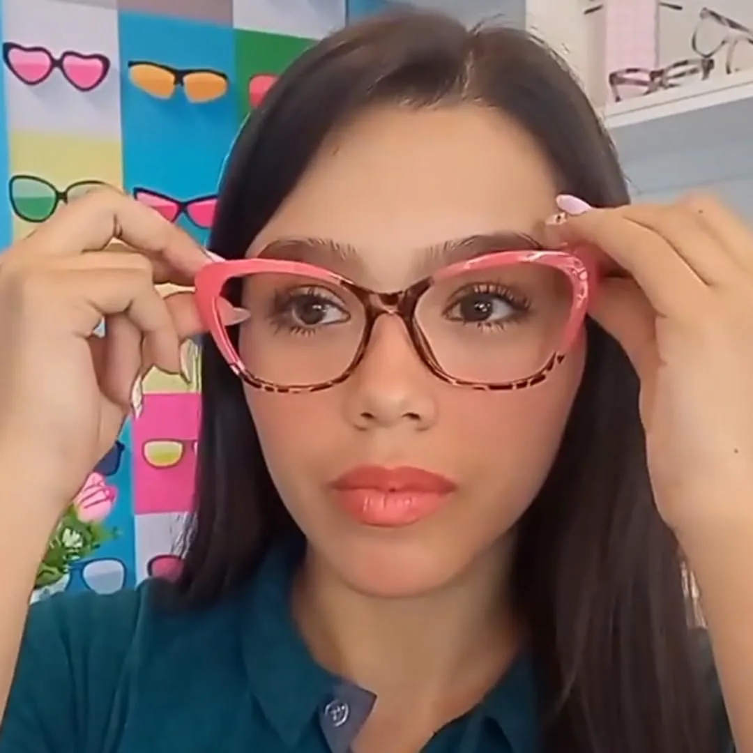 Солнцезащитные очки с защитой UV400 | Легкая оправа "кошачий глаз" | Для женщин и мужчин | Для занятий спортом на открытом воздухе и вождения DSVIGF, C8-white
Солнцезащитные очки с защитой UV400 | Легкая оправа "кошачий глаз" | Для женщин и мужчин | Для занятий спортом на открытом воздухе и вождения DSVIGF, C8-white