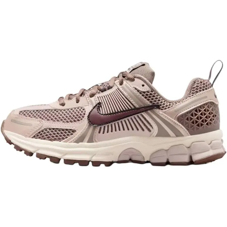 Nike Vomero 5 Low top детские кроссовки для бега светло-розовые Unisex
Nike Vomero 5 Low top детские кроссовки для бега светло-розовые Unisex