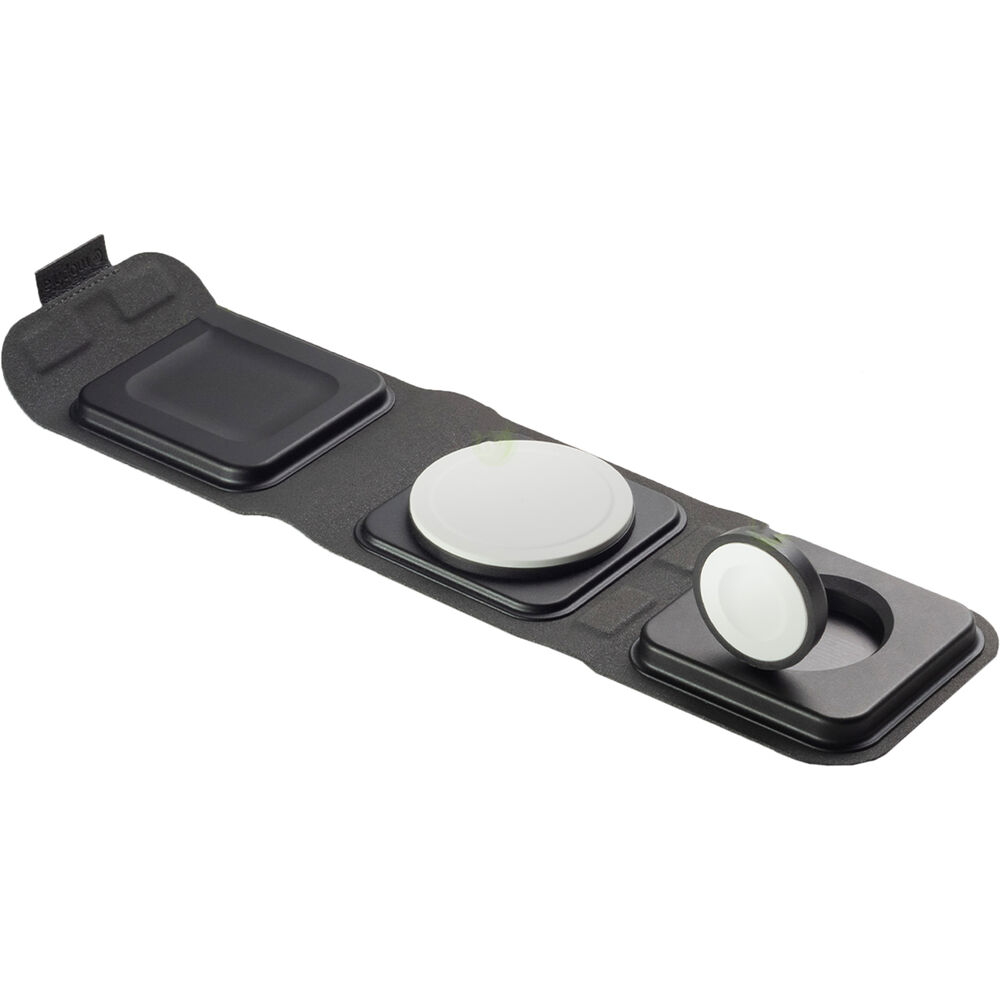 mophie 3-In-1 Folding MagSafe Travel Charger Kit 401311383
mophie 3-In-1 Folding MagSafe Travel Charger Kit 401311383