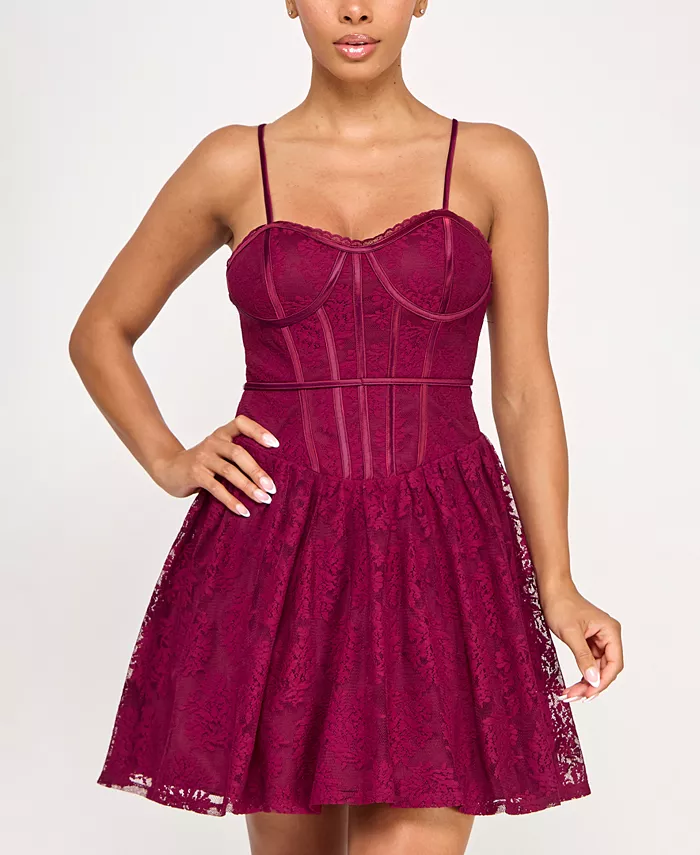 Платье-корсет с кружевом и вырезом в форме сердца без рукавов для юниоров SENI & CADE, красный
Платье-корсет с кружевом и вырезом в форме сердца без рукавов для юниоров SENI & CADE, красный