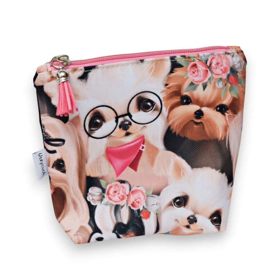 Маленькая женская косметичка, сумка-органайзер, чехол, сумка, йоркская собака Uszyciuch
Маленькая женская косметичка, сумка-органайзер, чехол, сумка, йоркская собака Uszyciuch