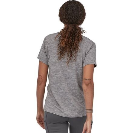 Повседневная рубашка Capilene Cool с короткими рукавами женская Patagonia, цвет Feather Grey
Повседневная рубашка Capilene Cool с короткими рукавами женская Patagonia, цвет Feather Grey