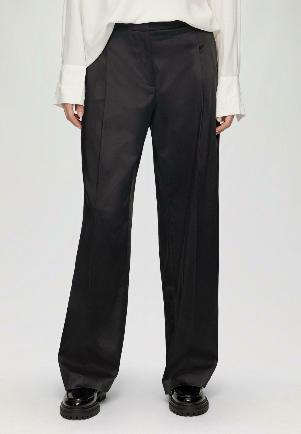 Брюки s.Oliver BLACK LABEL, черный
Брюки s.Oliver BLACK LABEL, черный