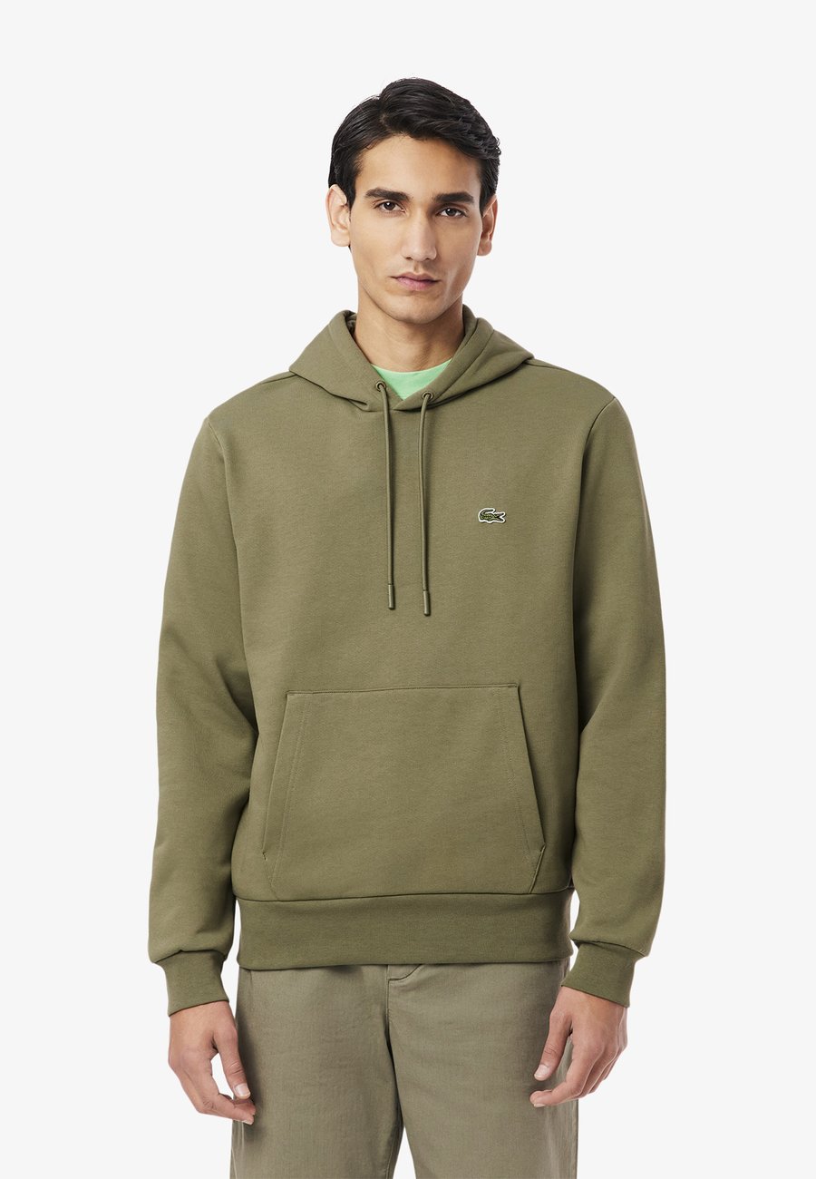Худи Lacoste Hoodie, Vert Kaki-Bmy/Green
Худи Lacoste Hoodie, Vert Kaki-Bmy/Green