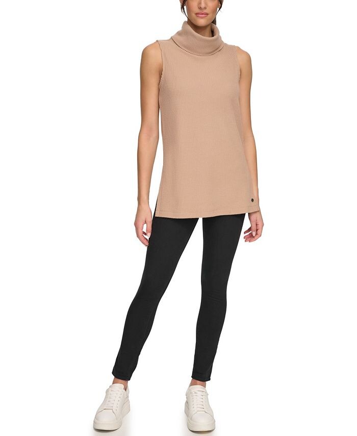 Женская туника без рукавов с водолазкой в рубчик с начесом и боковыми шлицами. Верх Marc New York, тан/бежевый
Женская туника без рукавов с водолазкой в рубчик с начесом и боковыми шлицами. Верх Marc New York, тан/бежевый