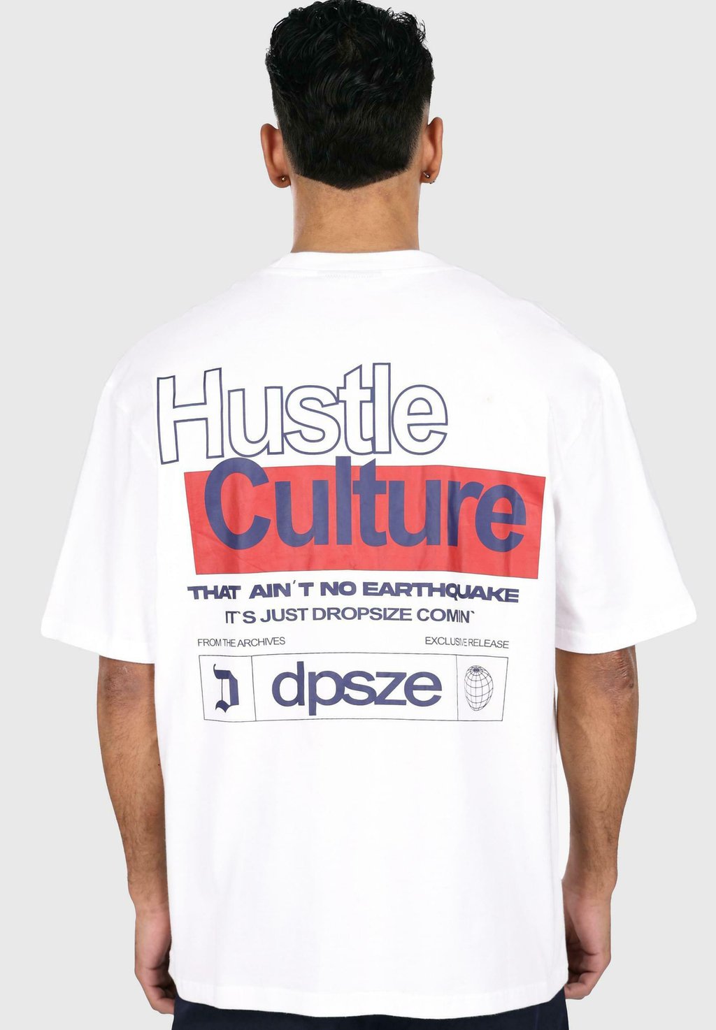 Футболка с принтом Dropsize, белый
Футболка с принтом Dropsize, белый