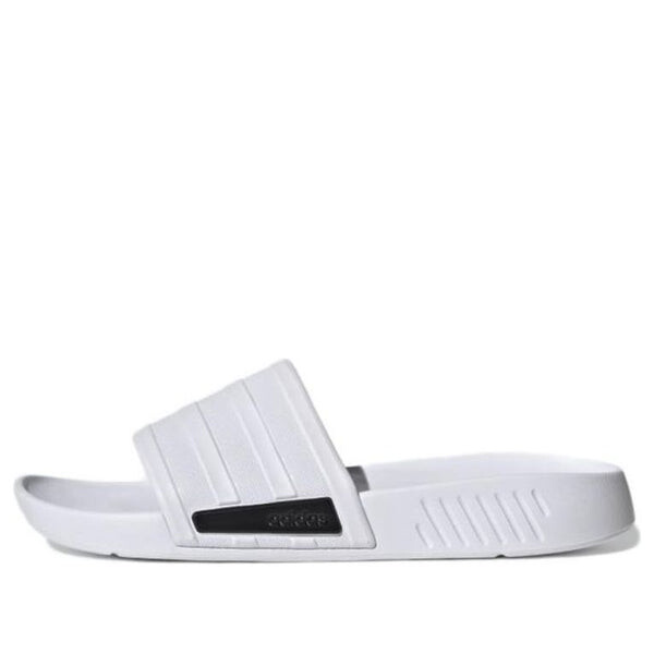 Тапочки racer tr slides cozy wear-resistant white slippers Adidas, белый
Тапочки racer tr slides cozy wear-resistant white slippers Adidas, белый