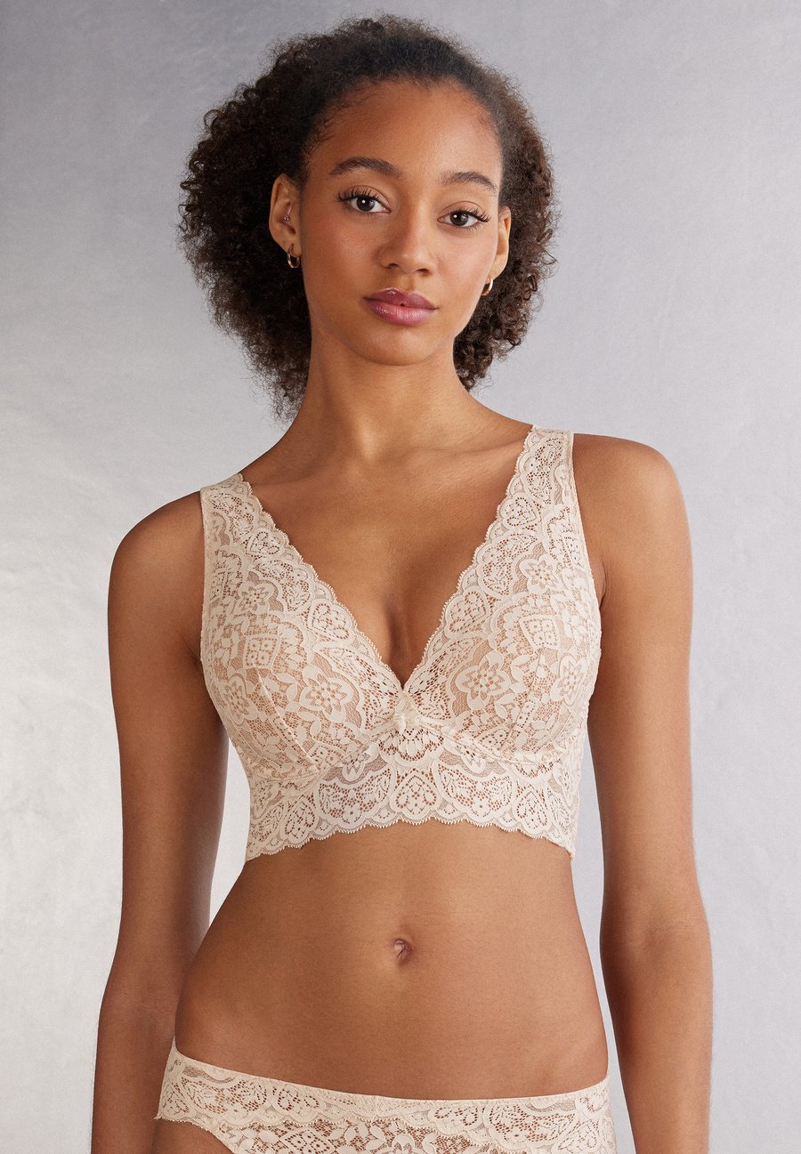 Бюстгальтер Intimissimi ASIA, Natural/Beige
Бюстгальтер Intimissimi ASIA, Natural/Beige