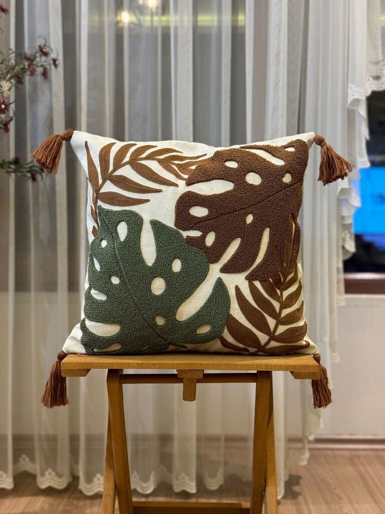 Evila Originals, Punch Cushion v25 - Multicolor, подушка, разноцветная, 100 % ПОЛИЭСТЕР, 43 x 43 см
Evila Originals, Punch Cushion v25 - Multicolor, подушка, разноцветная, 100 % ПОЛИЭСТЕР, 43 x 43 см