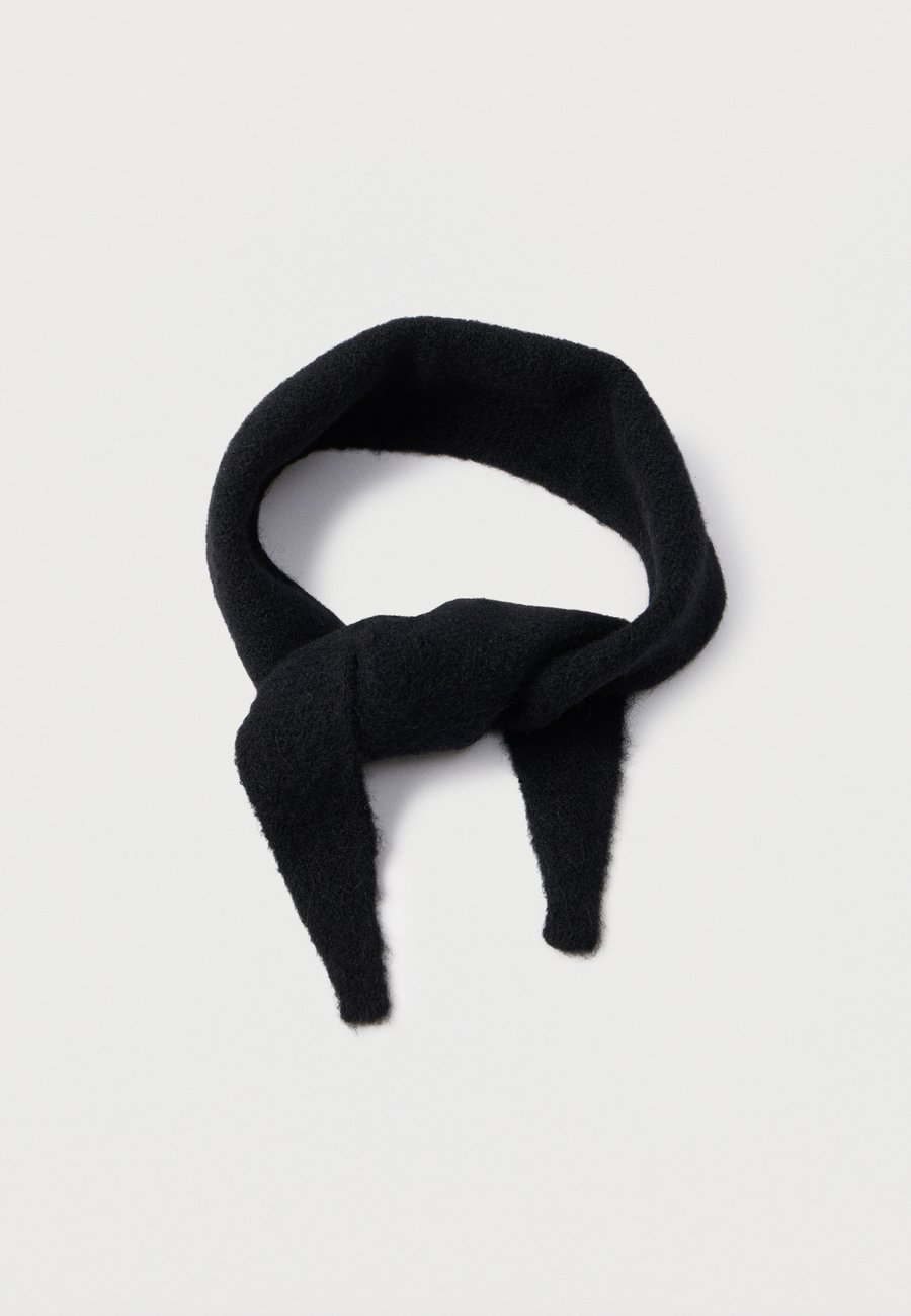 Шарф Samsøe Samsøe NOR, Black
Шарф Samsøe Samsøe NOR, Black