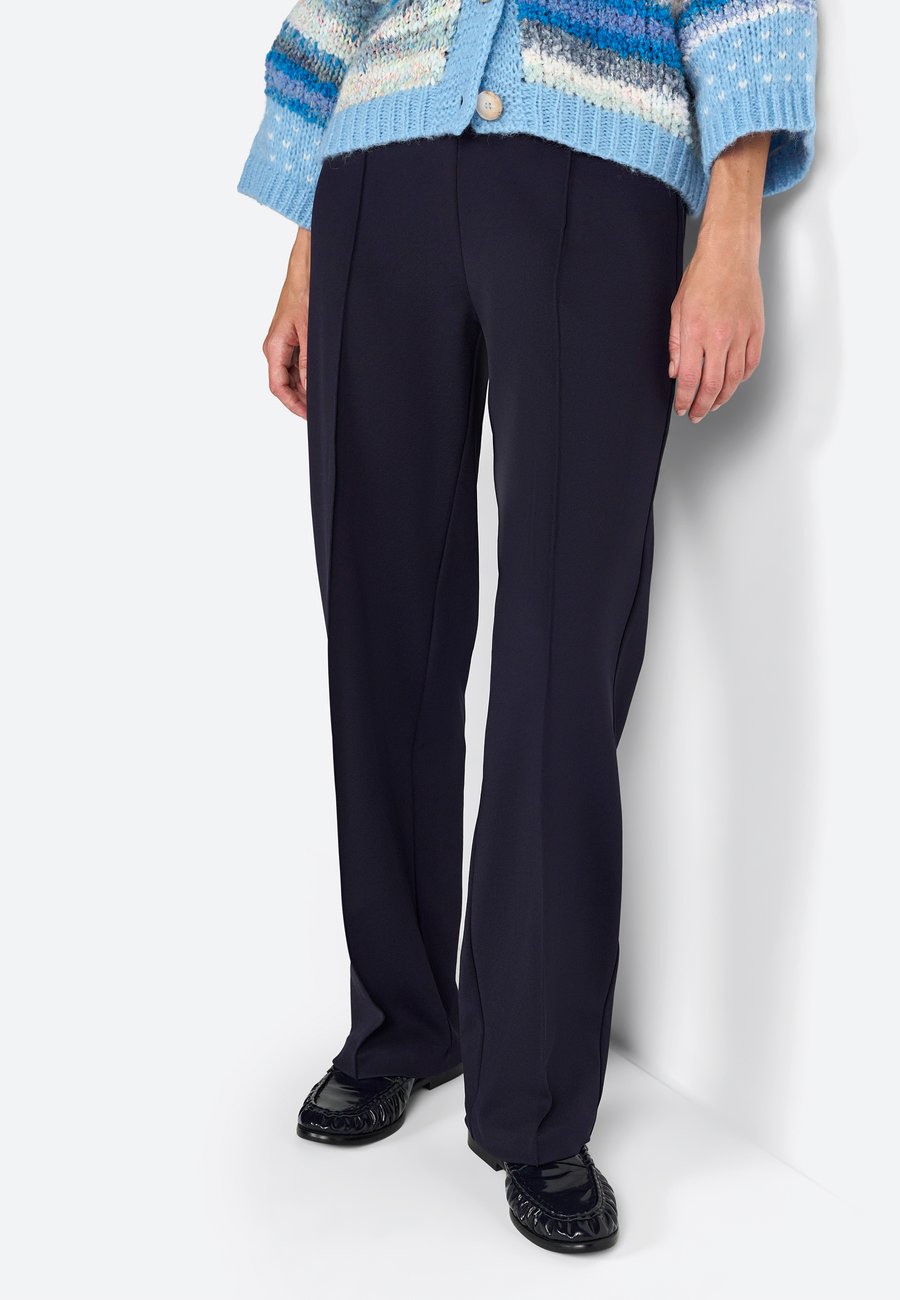 Брюки Rich & Royal Trousers, Midnight Blue/Dark Blue
Брюки Rich & Royal Trousers, Midnight Blue/Dark Blue