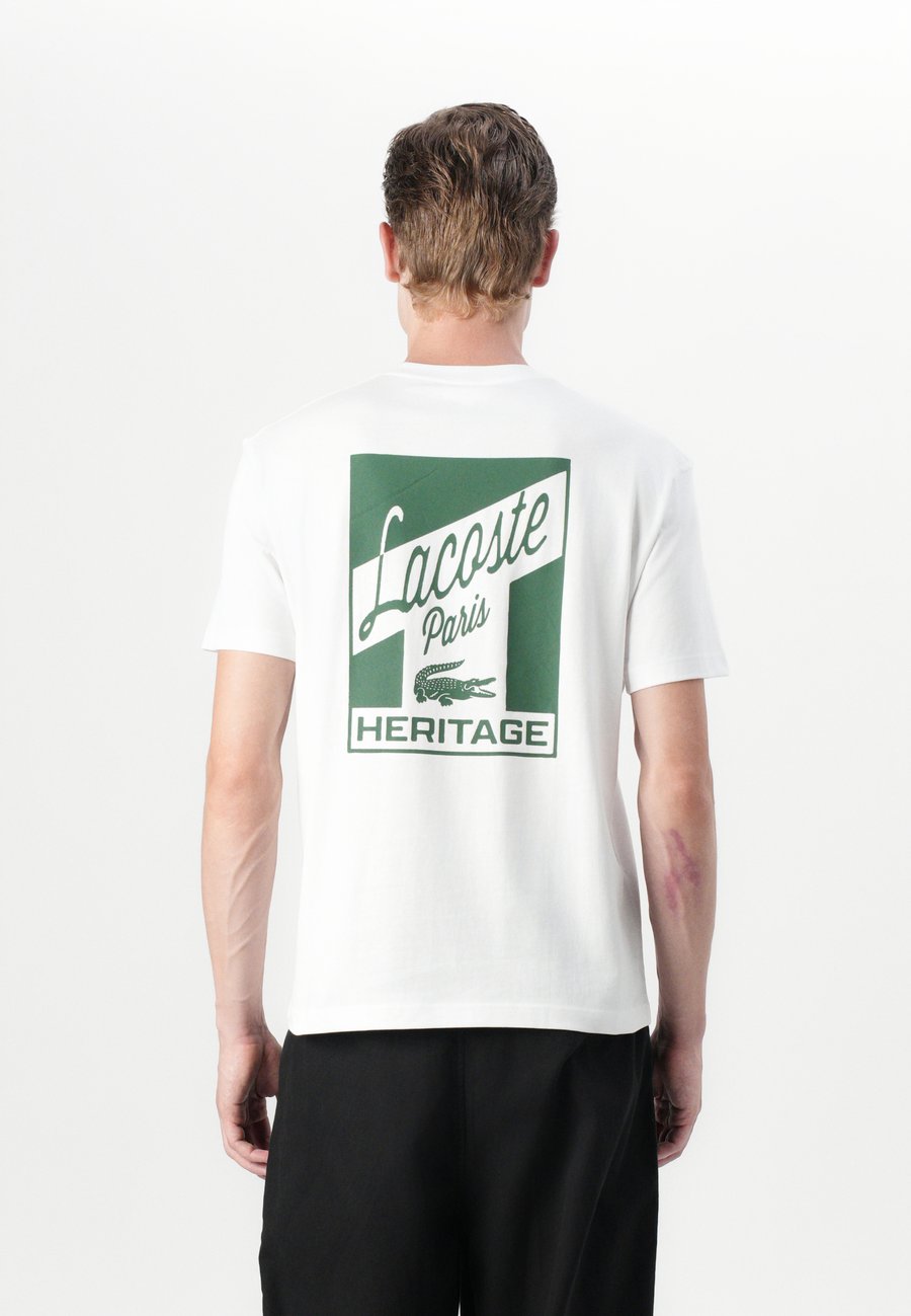 Футболка Lacoste Print T-shirt, White, Белый, Футболка Lacoste Print T-shirt, White
Футболка Lacoste Print T-shirt, White, Белый, Футболка Lacoste Print T-shirt, White