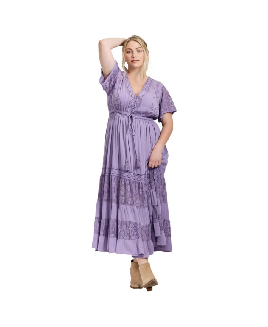 Женское длинное платье Raven Lace AVENUE, Lilac
Женское длинное платье Raven Lace AVENUE, Lilac