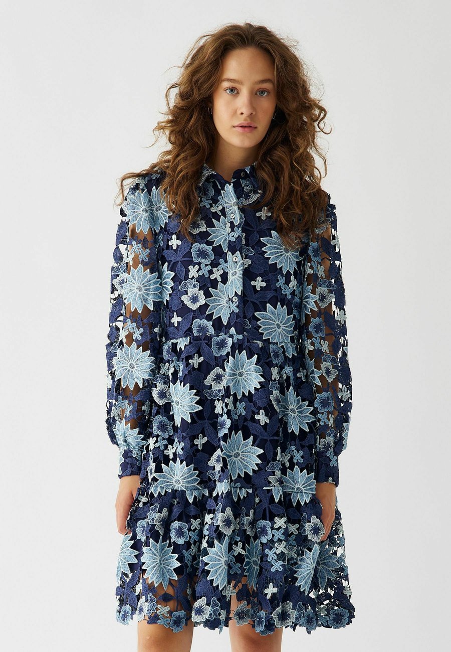 Платье Noella Shirt dress, Dark Blue Mix/Dark Blue
Платье Noella Shirt dress, Dark Blue Mix/Dark Blue