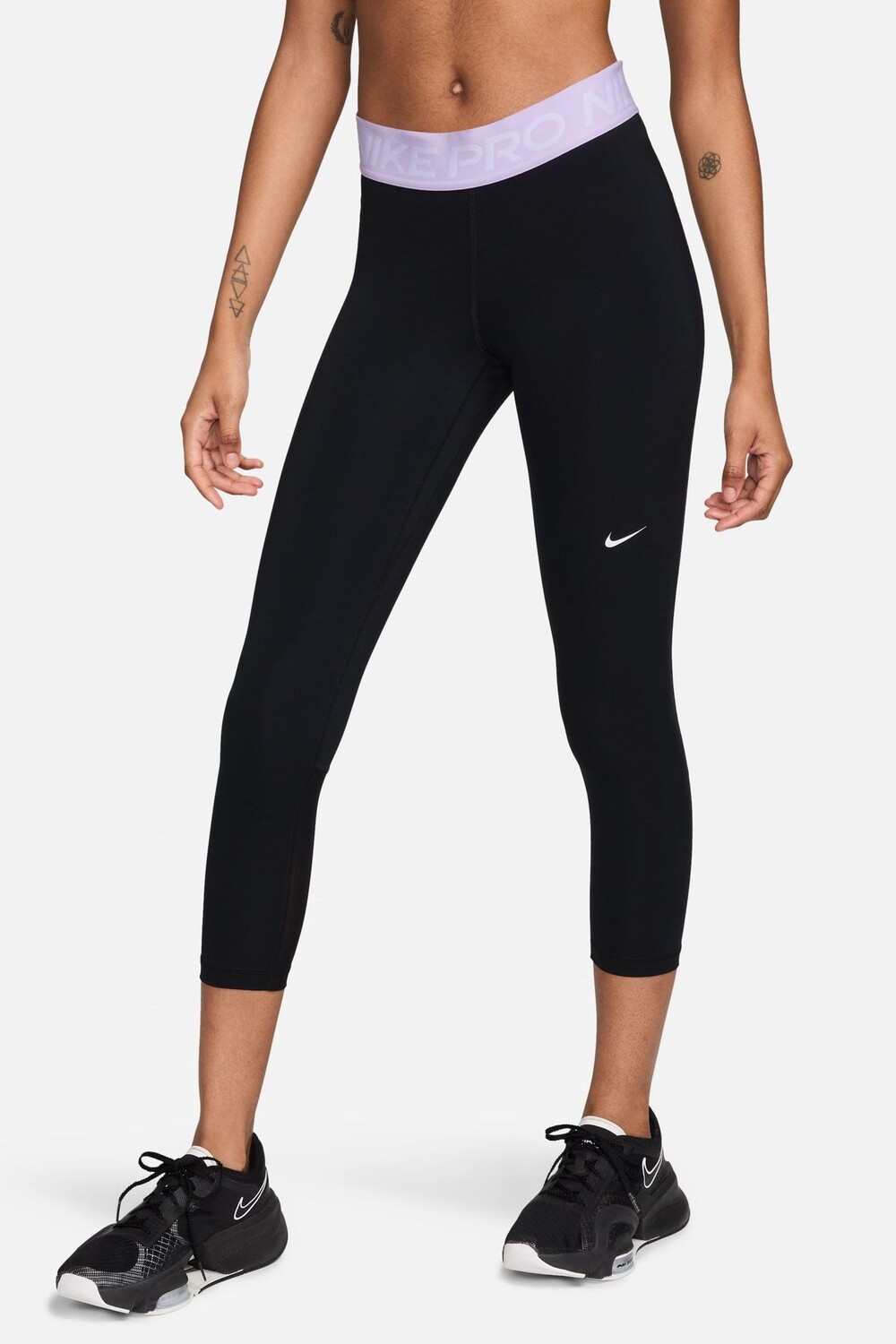 Укороченные леггинсы Pro 365 Nike, черный
Укороченные леггинсы Pro 365 Nike, черный