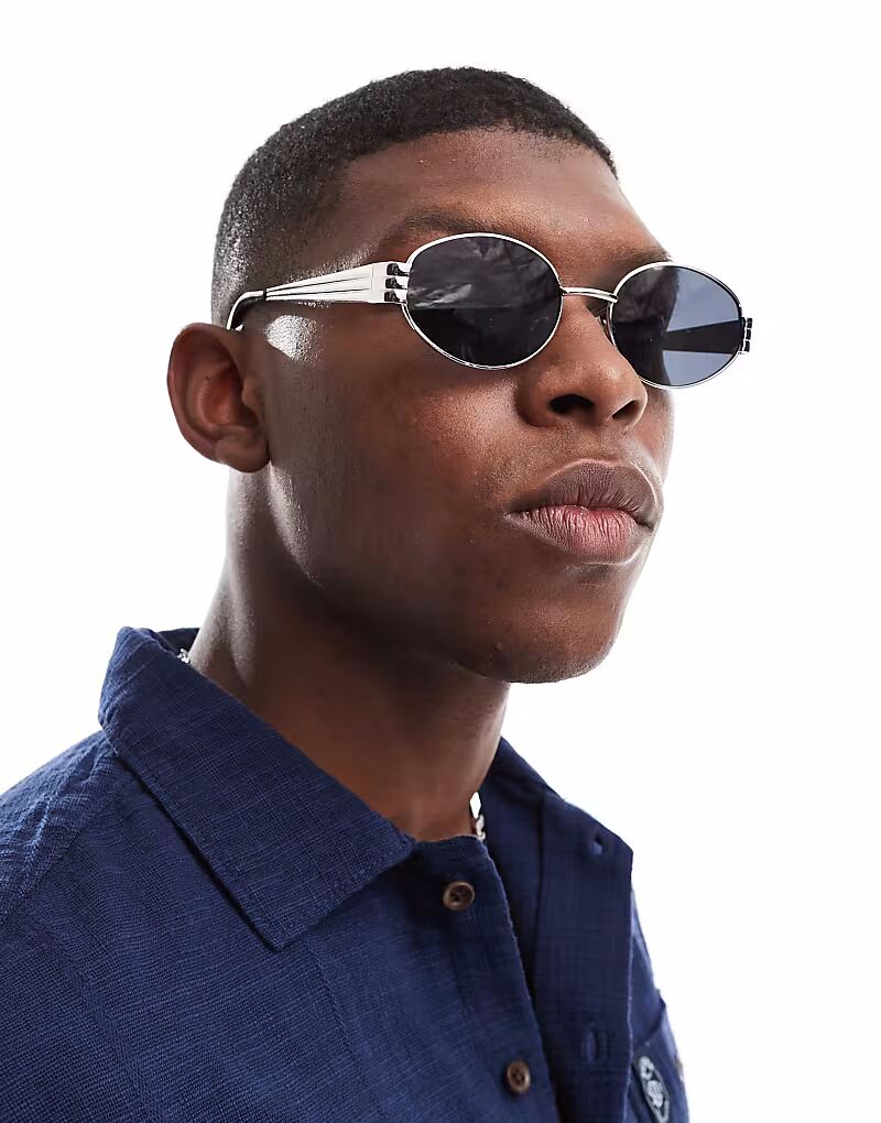 Jack & Jones - Овальные солнцезащитные очки серебристого цвета
Jack & Jones - Овальные солнцезащитные очки серебристого цвета