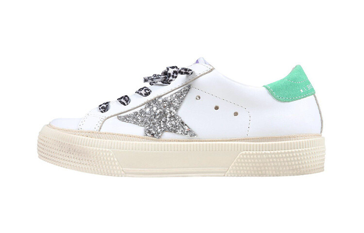 Детские майские кроссовки Golden Goose
Детские майские кроссовки Golden Goose