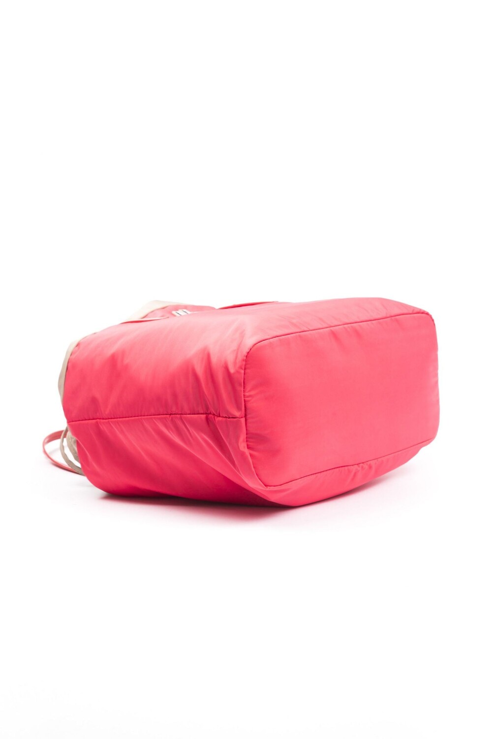 BYBLOS Элегантная женская сумка-тоут из ткани и лака, красный
BYBLOS Элегантная женская сумка-тоут из ткани и лака, красный