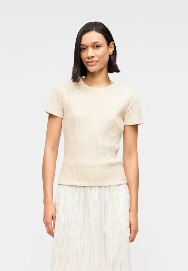 Базовая футболка nell Samsøe Samsøe, Egret, Белый, Базовая футболка nell Samsøe Samsøe, Egret
Базовая футболка nell Samsøe Samsøe, Egret, Белый, Базовая футболка nell Samsøe Samsøe, Egret