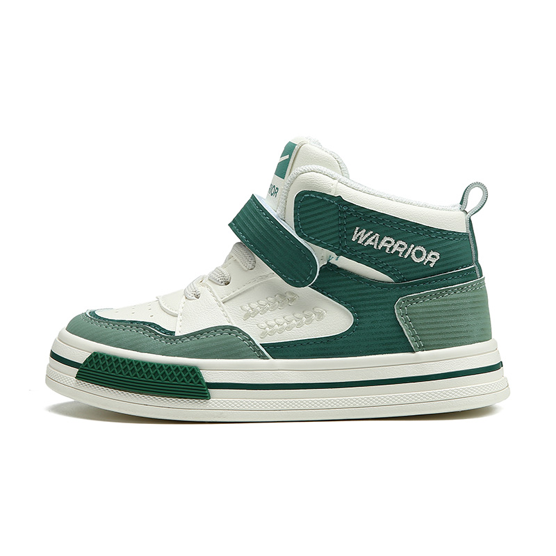 Детские скейтбординговые кроссовки Kids WARRIOR, бежево-бело-зеленые
Детские скейтбординговые кроссовки Kids WARRIOR, бежево-бело-зеленые