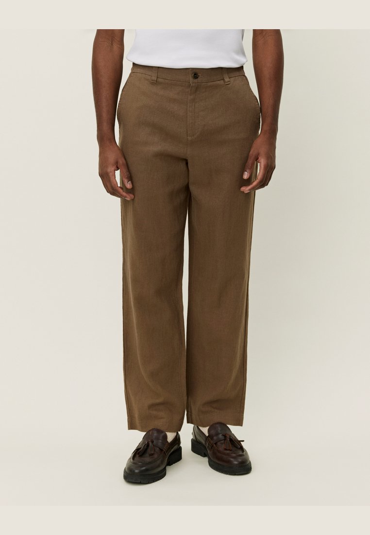 Брюки PINO Les Deux, коричневый
Брюки PINO Les Deux, коричневый