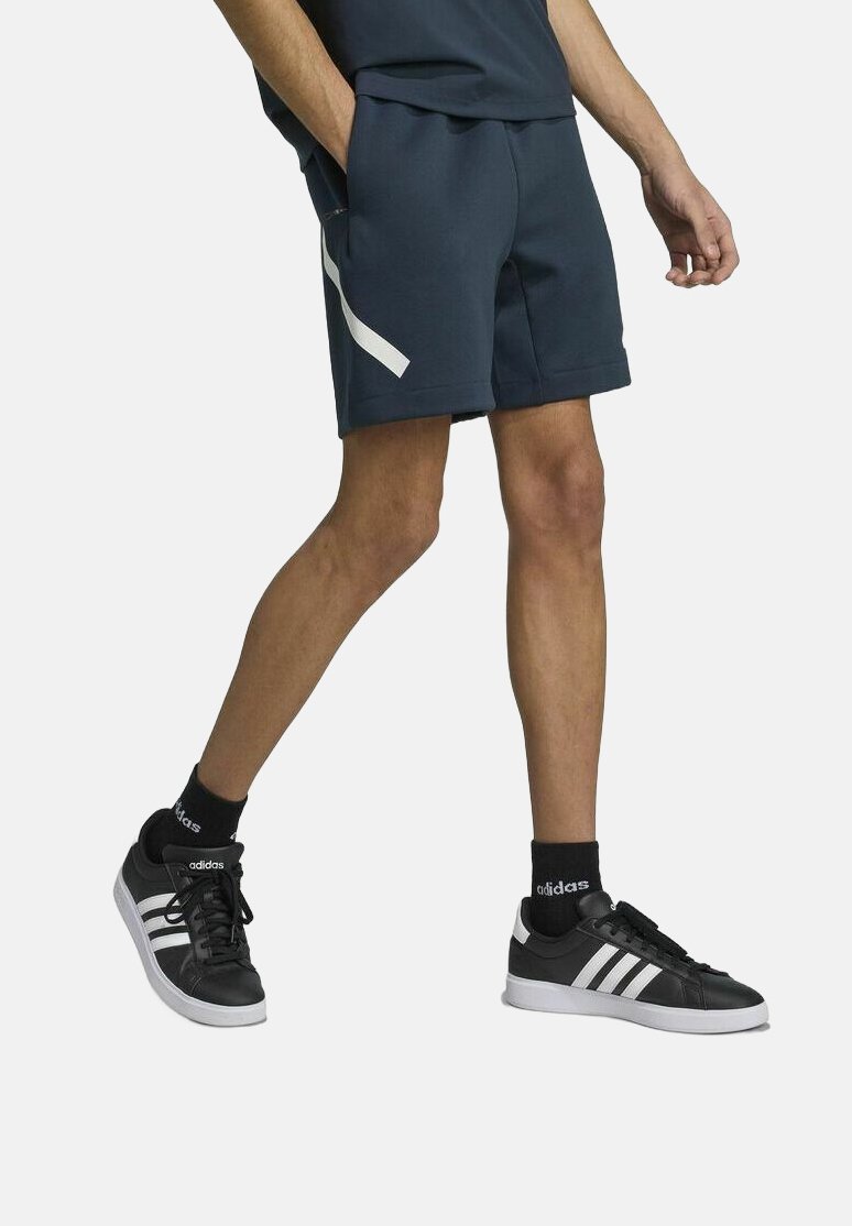 Спортивные шорты Adidas Performance M Z N E SHO, Aurink/Dark Blue
Спортивные шорты Adidas Performance M Z N E SHO, Aurink/Dark Blue