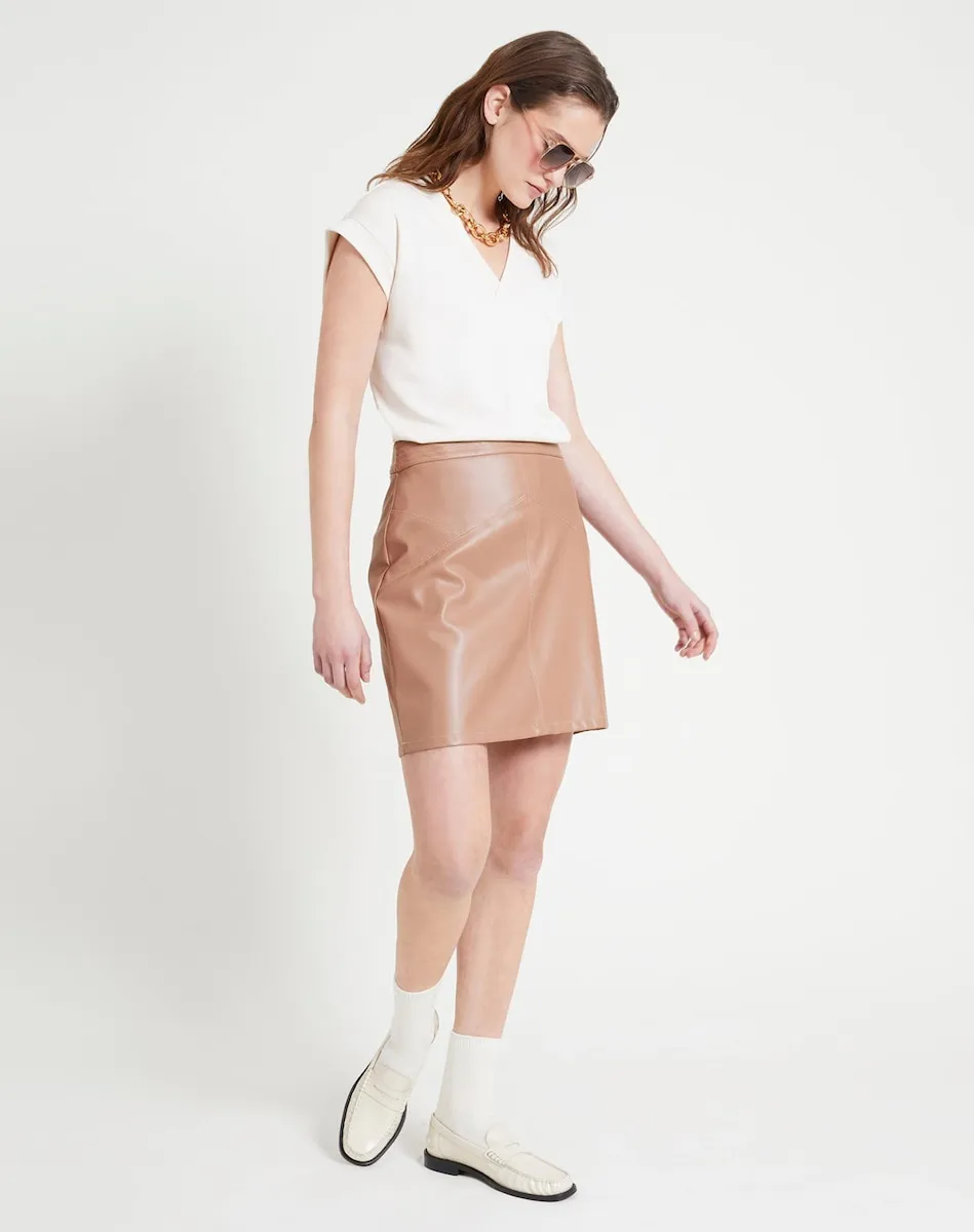Короткая и облегающая юбка Naf Naf, бежевый
Короткая и облегающая юбка Naf Naf, бежевый