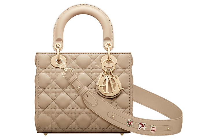 DIOR Леди Май ЭйБиСи овчинная сумка Дейзи через плечо кроссбоди маленькая женская песочная 
DIOR Леди Май ЭйБиСи овчинная сумка Дейзи через плечо кроссбоди маленькая женская песочная