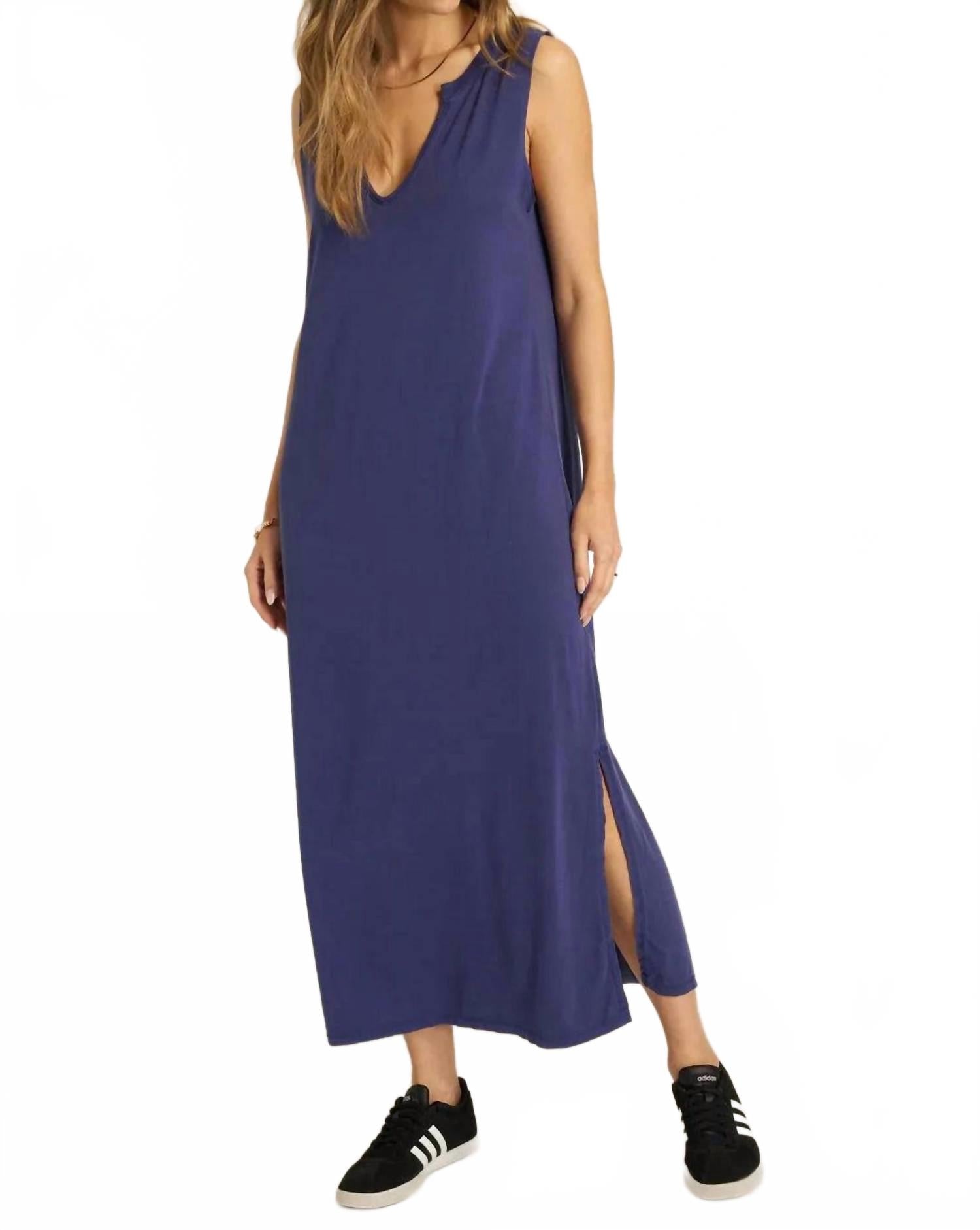 Платье с V-образным вырезом Ventura Notch Neck в насыщенном индиго PROJECT SOCIAL T
Платье с V-образным вырезом Ventura Notch Neck в насыщенном индиго PROJECT SOCIAL T