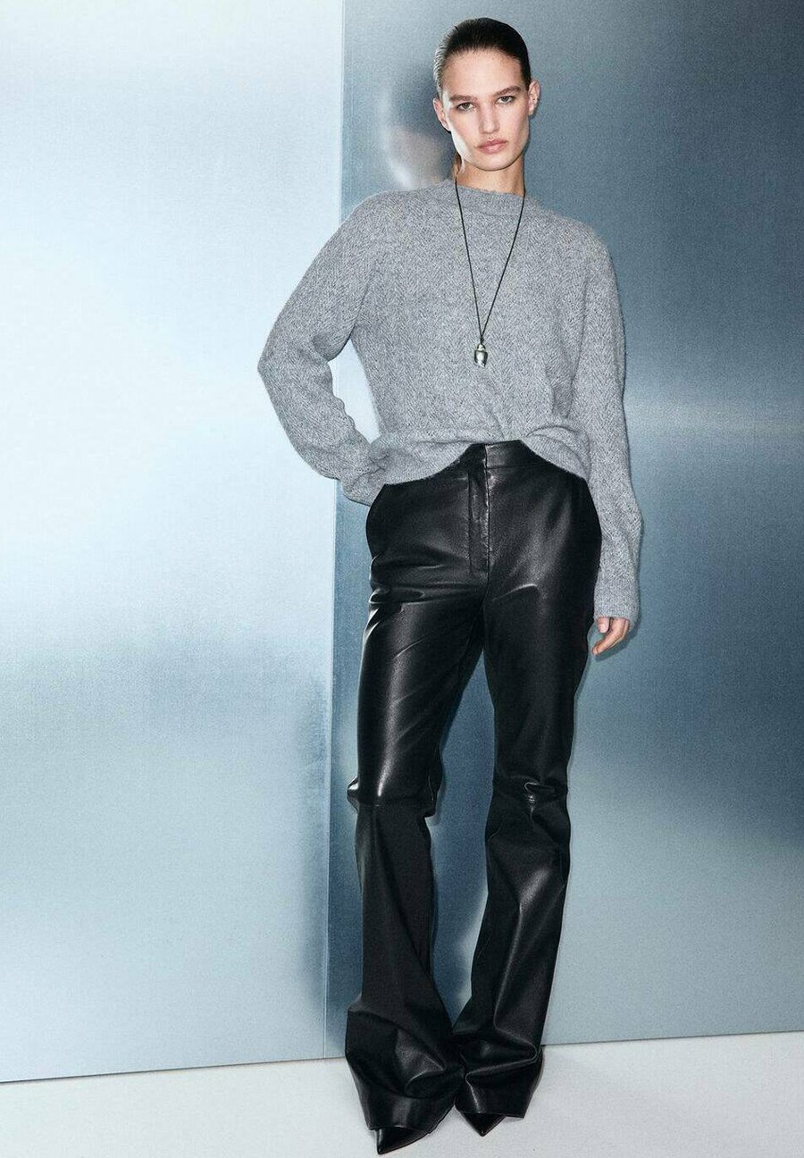 Джемпер Mango PULLOVER, Light Blue
Джемпер Mango PULLOVER, Light Blue