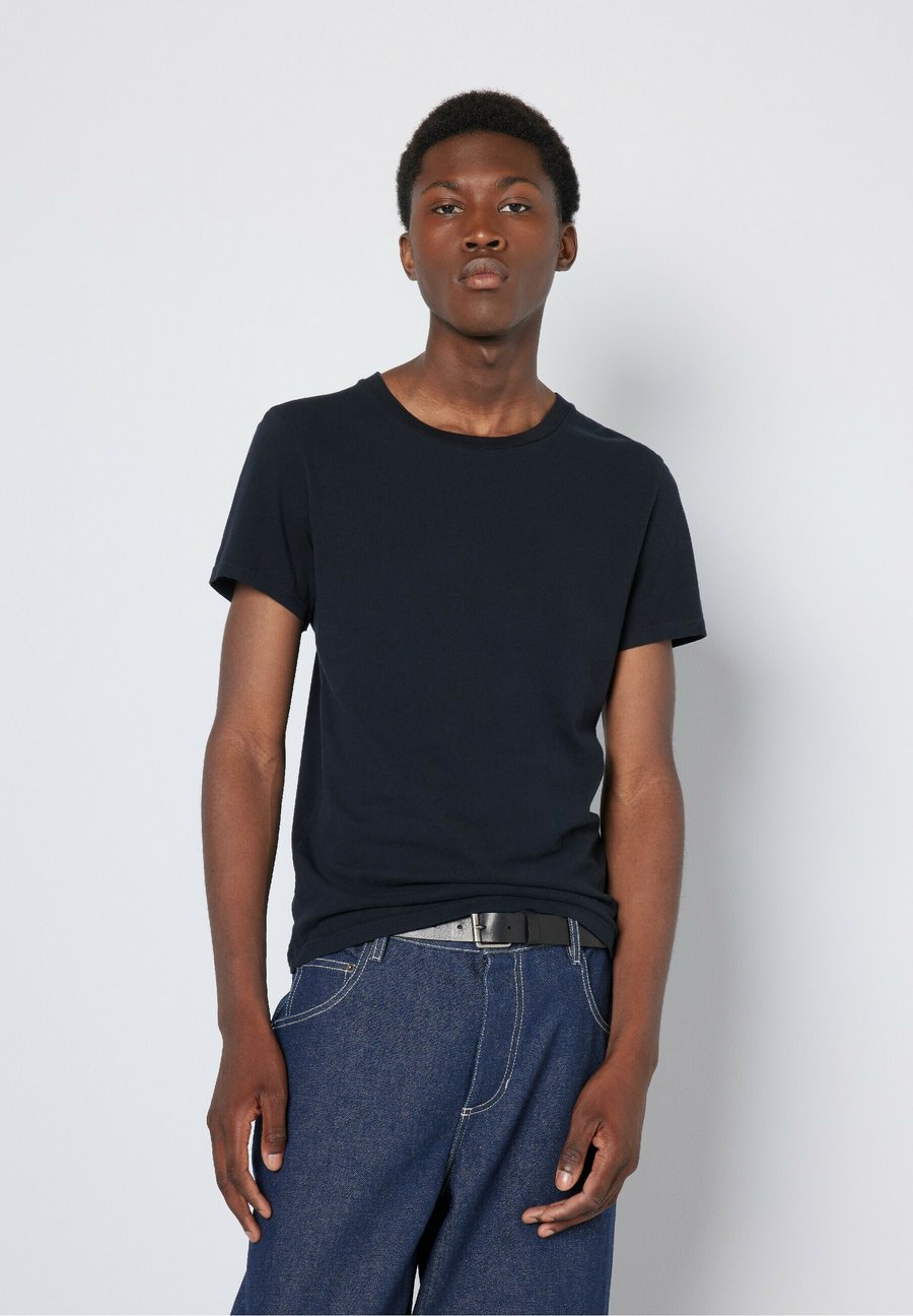 Футболка American Vintage GAMIPY, Noir/Black
Футболка American Vintage GAMIPY, Noir/Black