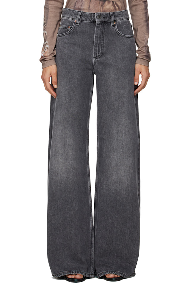 Marine Serre Джинсы-Клеш с высокой талией «Серая луна»
Marine Serre Джинсы-Клеш с высокой талией «Серая луна»