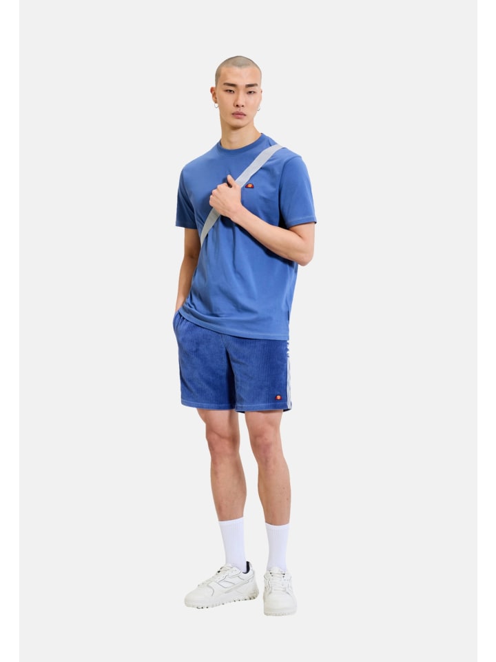 Футболка Cassica синего цвета ellesse
Футболка Cassica синего цвета ellesse