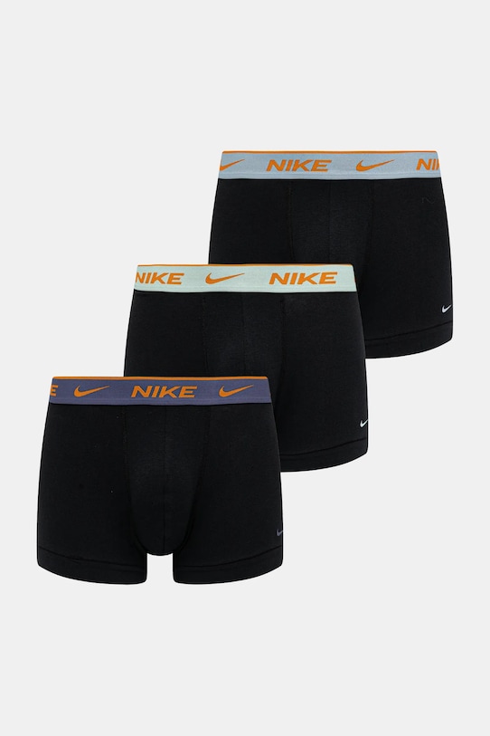 Боксеры 3-pack Nike, черный
Боксеры 3-pack Nike, черный
