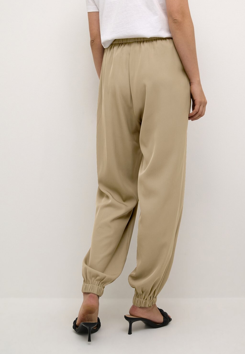 Тренировочный низ JENNA Kaffe, коричневый
Тренировочный низ JENNA Kaffe, коричневый