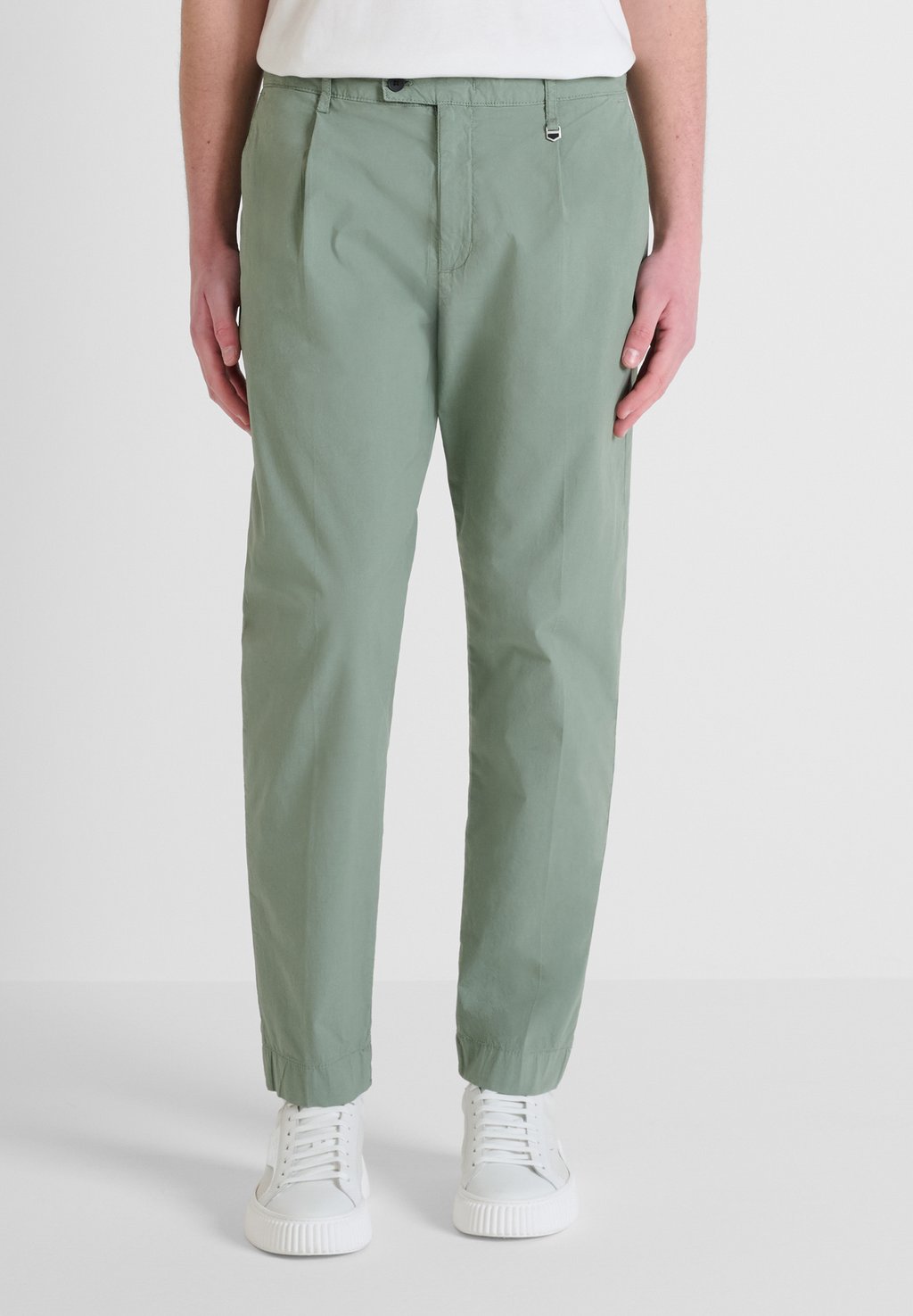 Брюки GAEL REGULAR FIT Antony Morato, зеленый
Брюки GAEL REGULAR FIT Antony Morato, зеленый