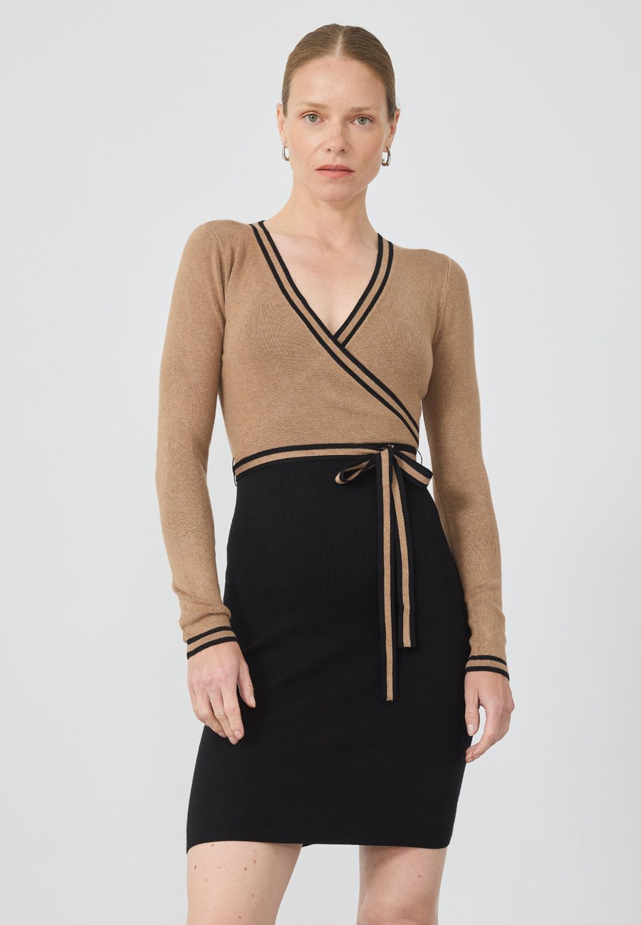 Платье Anna Field Jumper dress, Beige/Black/Beige
Платье Anna Field Jumper dress, Beige/Black/Beige