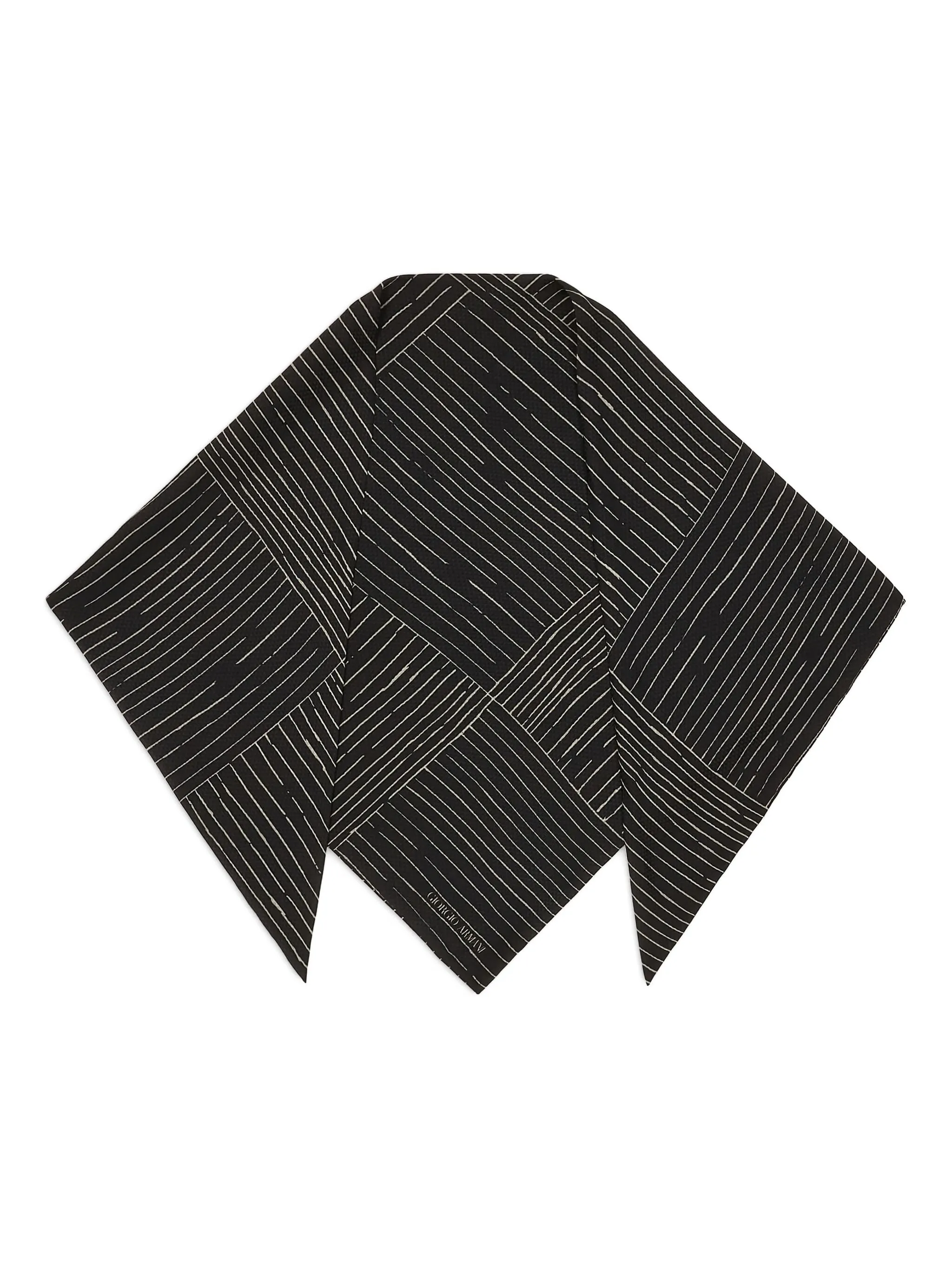 Шарф в полоску Giorgio Armani, черный
Шарф в полоску Giorgio Armani, черный