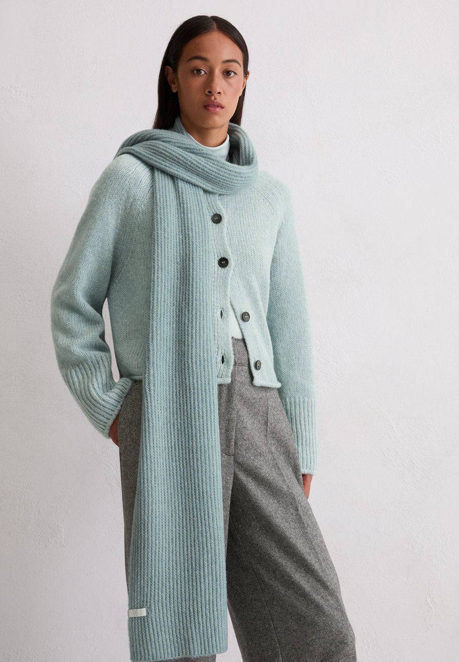 Шарф Marc O'Polo Scarf, Silvery Blue/Light Blue
Шарф Marc O'Polo Scarf, Silvery Blue/Light Blue