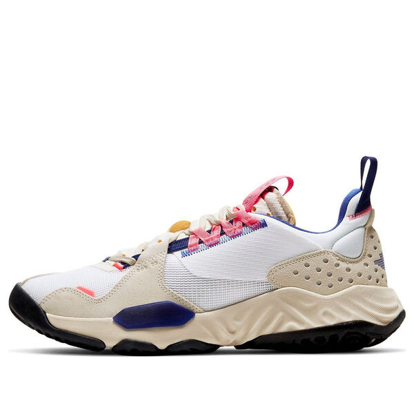 Кроссовки дельта Air Jordan, белый
Кроссовки дельта Air Jordan, белый