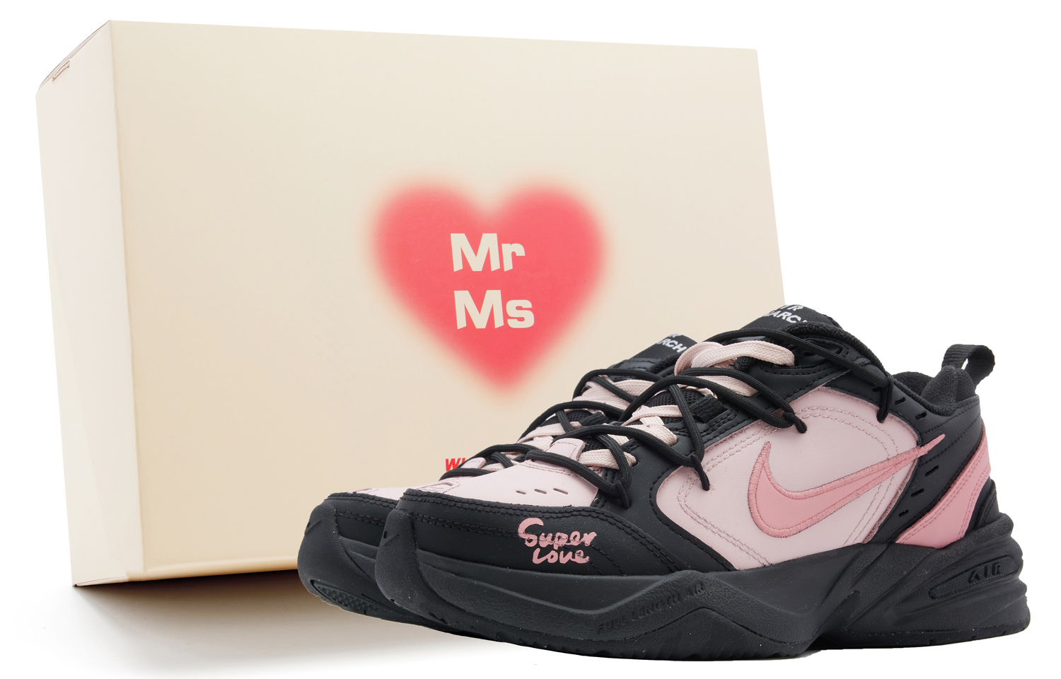 Nike Air Monarch 4 противоскользящие и износостойкие легкие низкие массивные кроссовки унисекс черно-розовые, цвет Black Pink
Nike Air Monarch 4 противоскользящие и износостойкие легкие низкие массивные кроссовки унисекс черно-розовые, цвет Black Pink