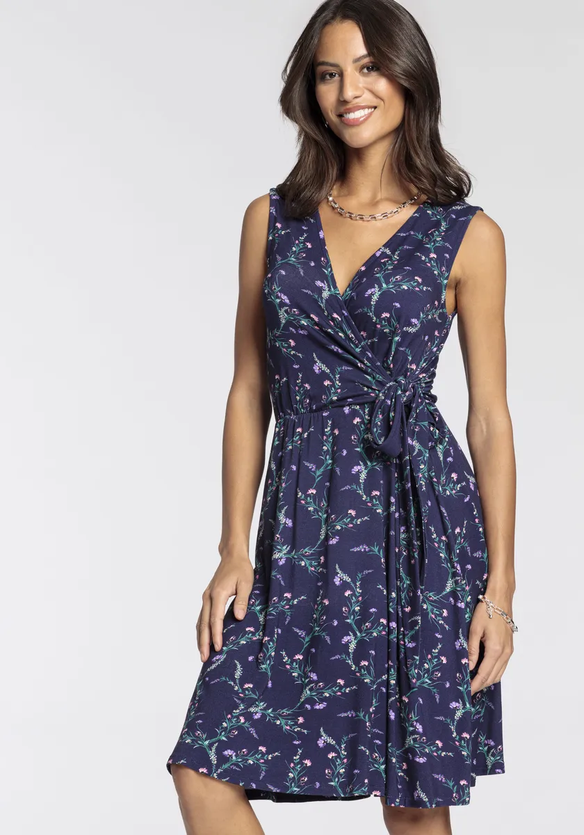 Трикотажное платье Laura Scott с поясом - НОВАЯ КОЛЛЕКЦИЯ, синий
Трикотажное платье Laura Scott с поясом - НОВАЯ КОЛЛЕКЦИЯ, синий