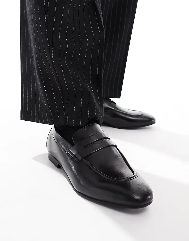 Настоящие кожаные мокасины черного цвета River Island
Настоящие кожаные мокасины черного цвета River Island