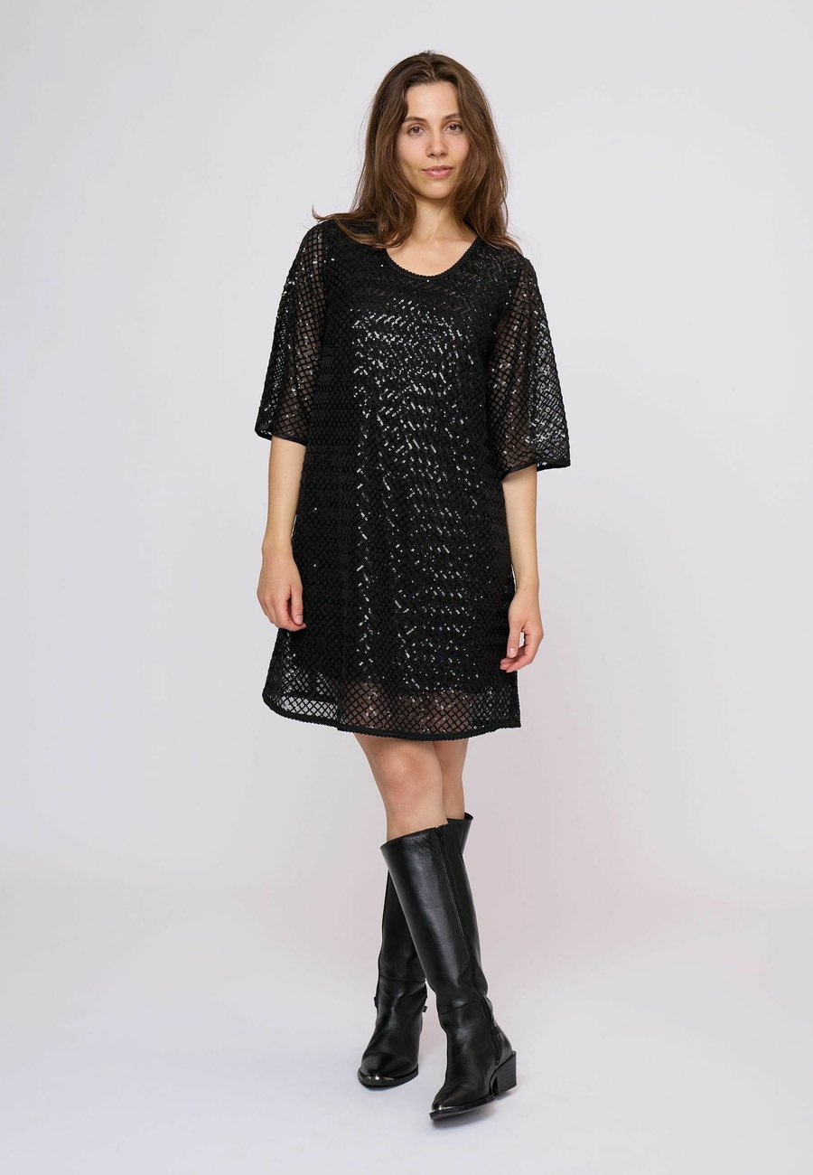 Платье Noa Noa GINAMARI, Black
Платье Noa Noa GINAMARI, Black