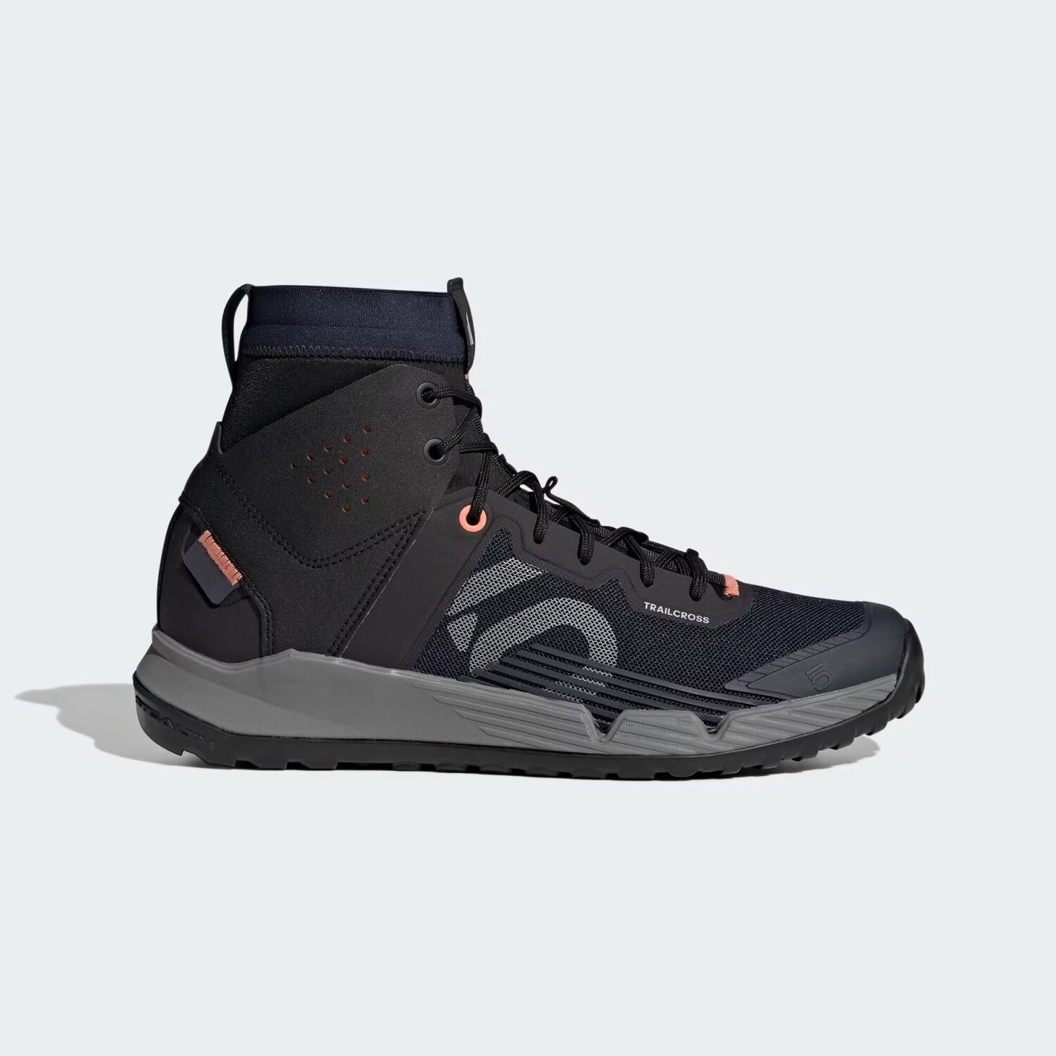 Обувь для горного велосипеда Five Ten Trailcross Mid Pro Adidas, цвет Legend Ink/Grey Three/Coral Fusion
Обувь для горного велосипеда Five Ten Trailcross Mid Pro Adidas, цвет Legend Ink/Grey Three/Coral Fusion