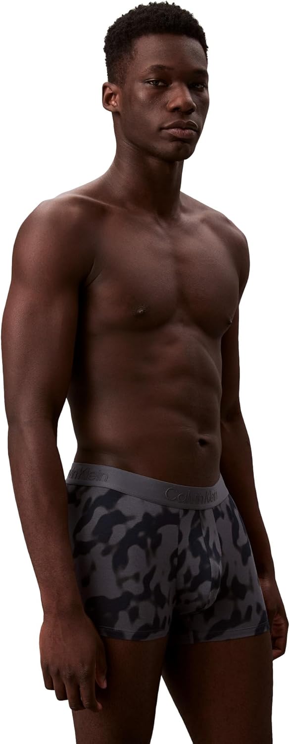 Мужские плавки Calvin Klein Ulra Soft Modern Modal, Smoked Camo
Мужские плавки Calvin Klein Ulra Soft Modern Modal, Smoked Camo