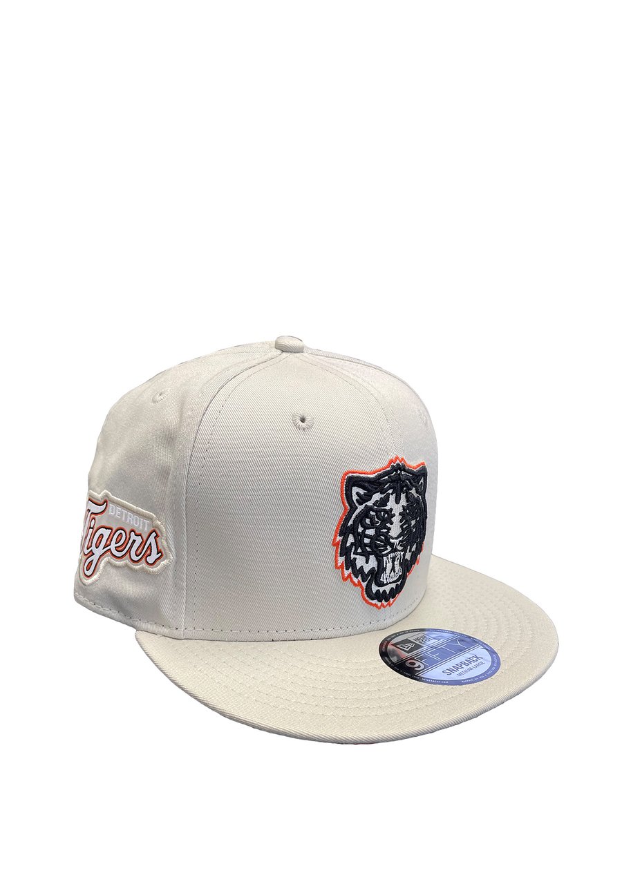 Бейсболка New Era TIGERS SNAPBACK , Beige
Бейсболка New Era TIGERS SNAPBACK , Beige