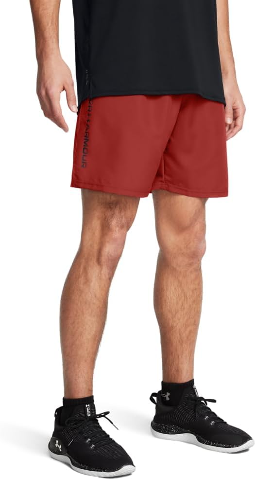 Шорты Under Armour Woven Wordmark, (840) Earthen Orange/Black
Шорты Under Armour Woven Wordmark, (840) Earthen Orange/Black